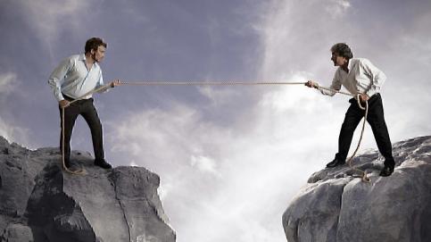 Почему двум друзьям-учредителям лучше отдать совместную бухгалтерию в независимые руки