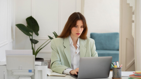 Кому подойдет бухгалтерский аутсорсинг: разбираем плюсы и минусы услуги